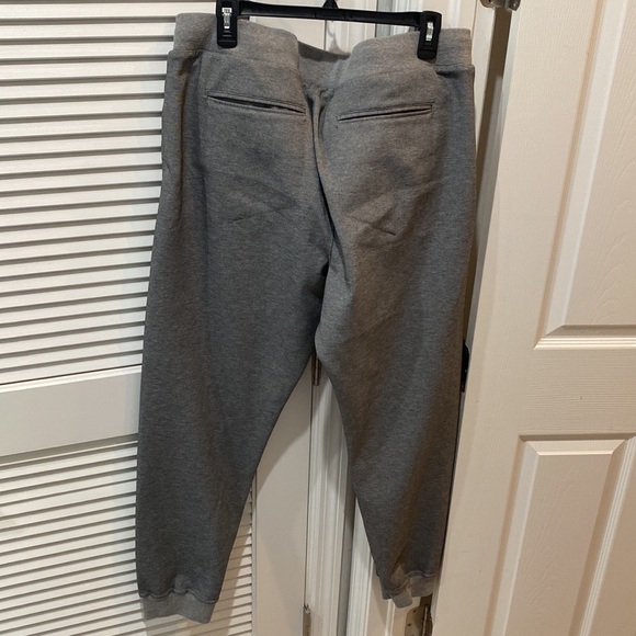 EUC Mens Gray Magaschoni Joggers🔥 - Picture 3 of 3